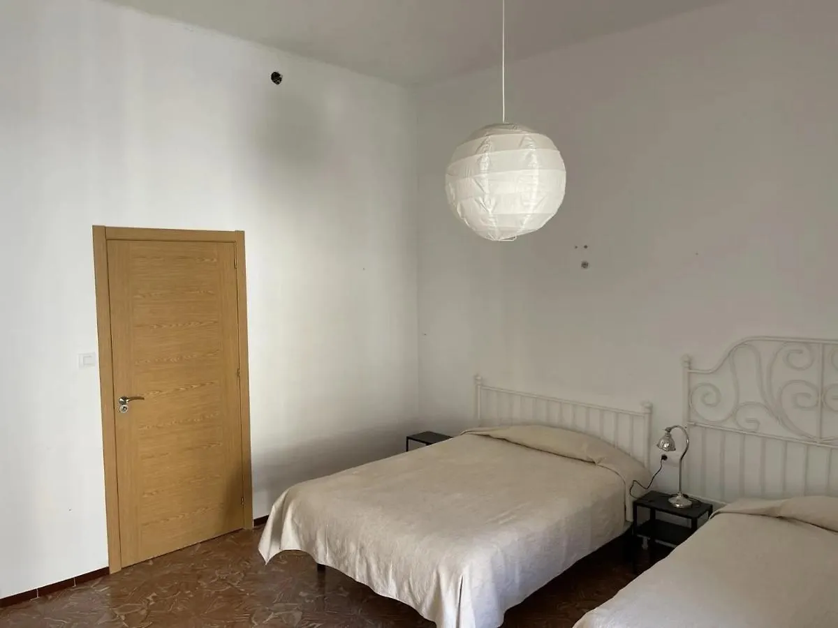 Guest house Fonda Joan Hotel Santa Coloma De Farners